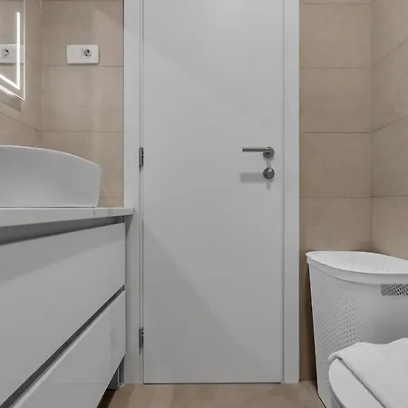 Luxury Adriasun Free Parking Makarska